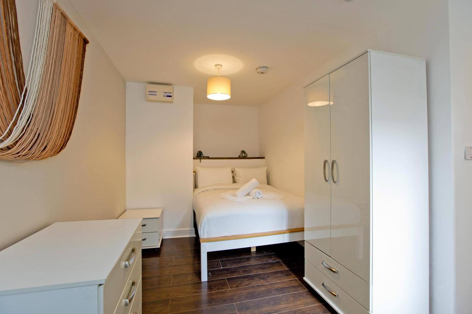 Imperial Corner House-Whitechapel Apartment ลอนดอน ภายนอก รูปภาพ