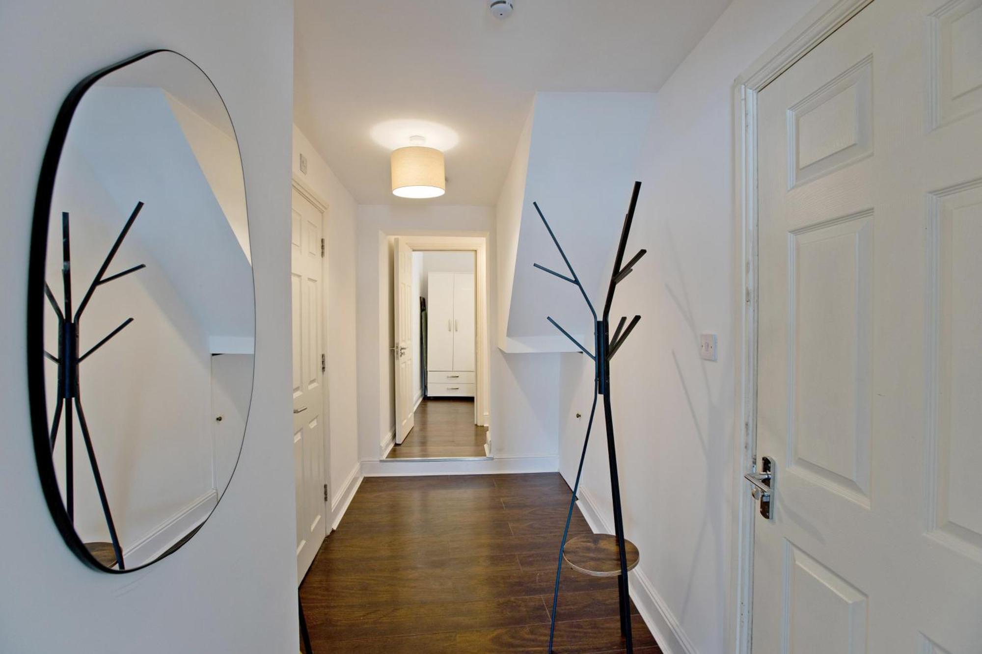 Imperial Corner House-Whitechapel Apartment ลอนดอน ภายนอก รูปภาพ