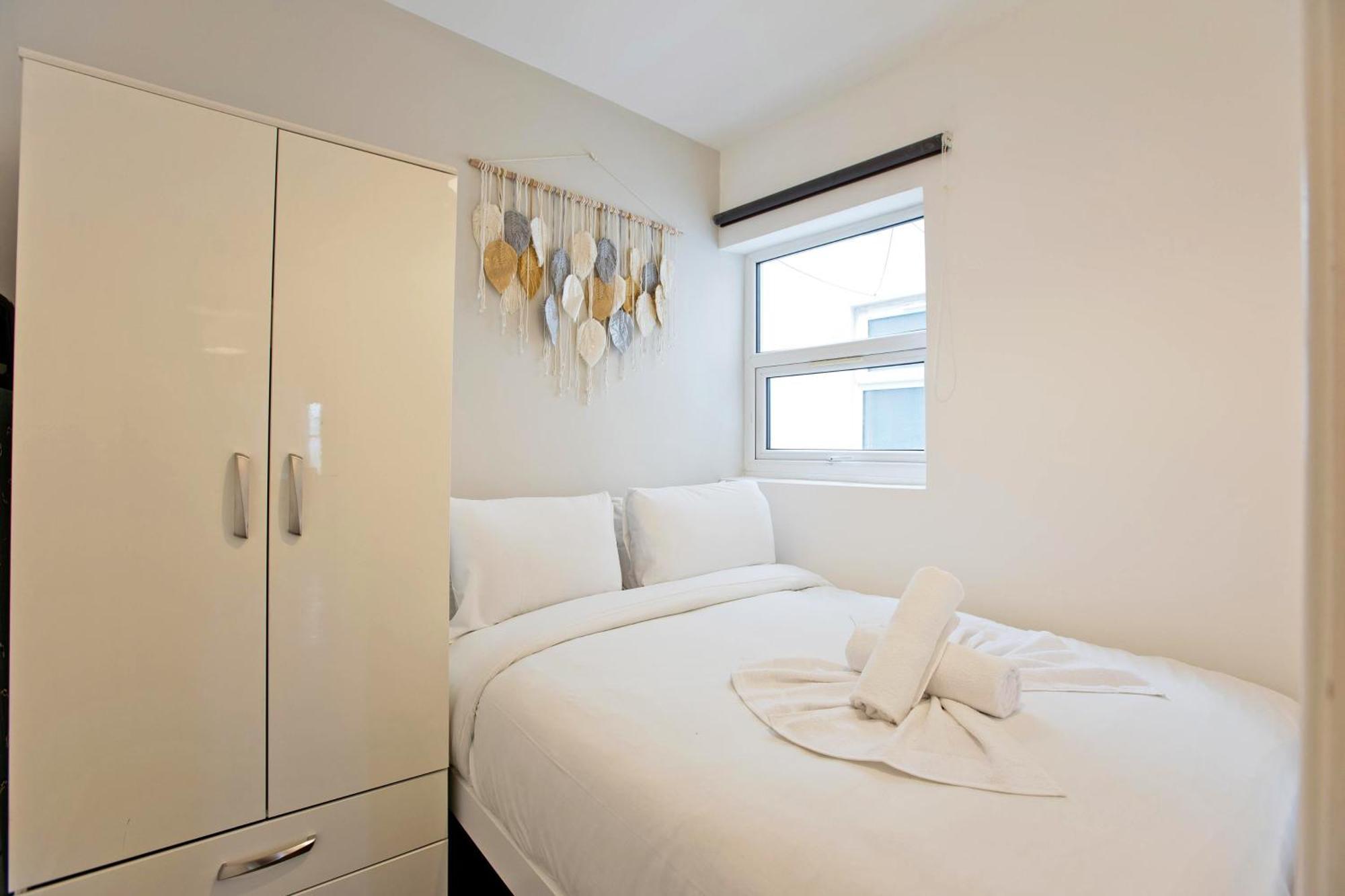 Imperial Corner House-Whitechapel Apartment ลอนดอน ภายนอก รูปภาพ