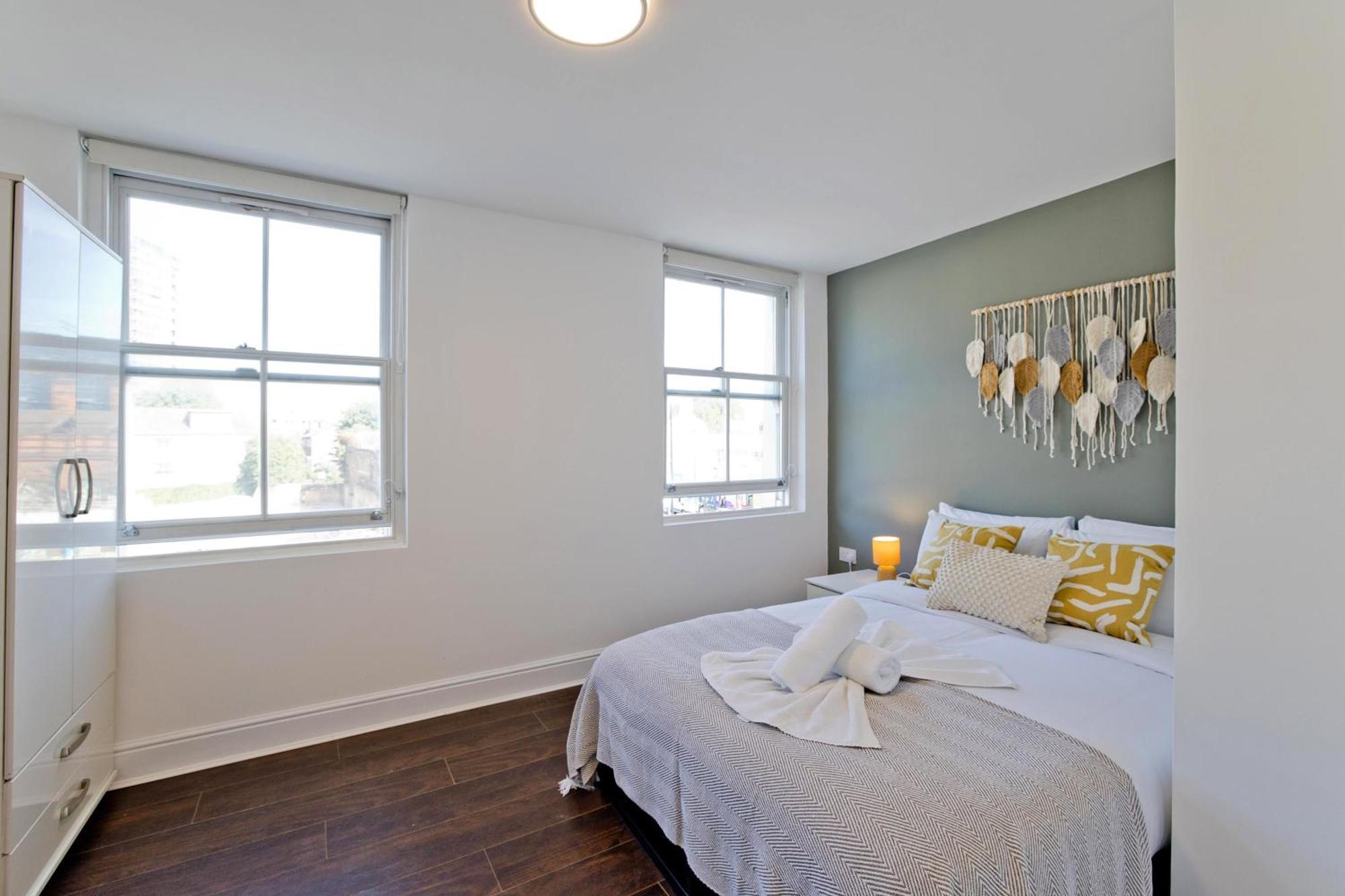 Imperial Corner House-Whitechapel Apartment ลอนดอน ภายนอก รูปภาพ