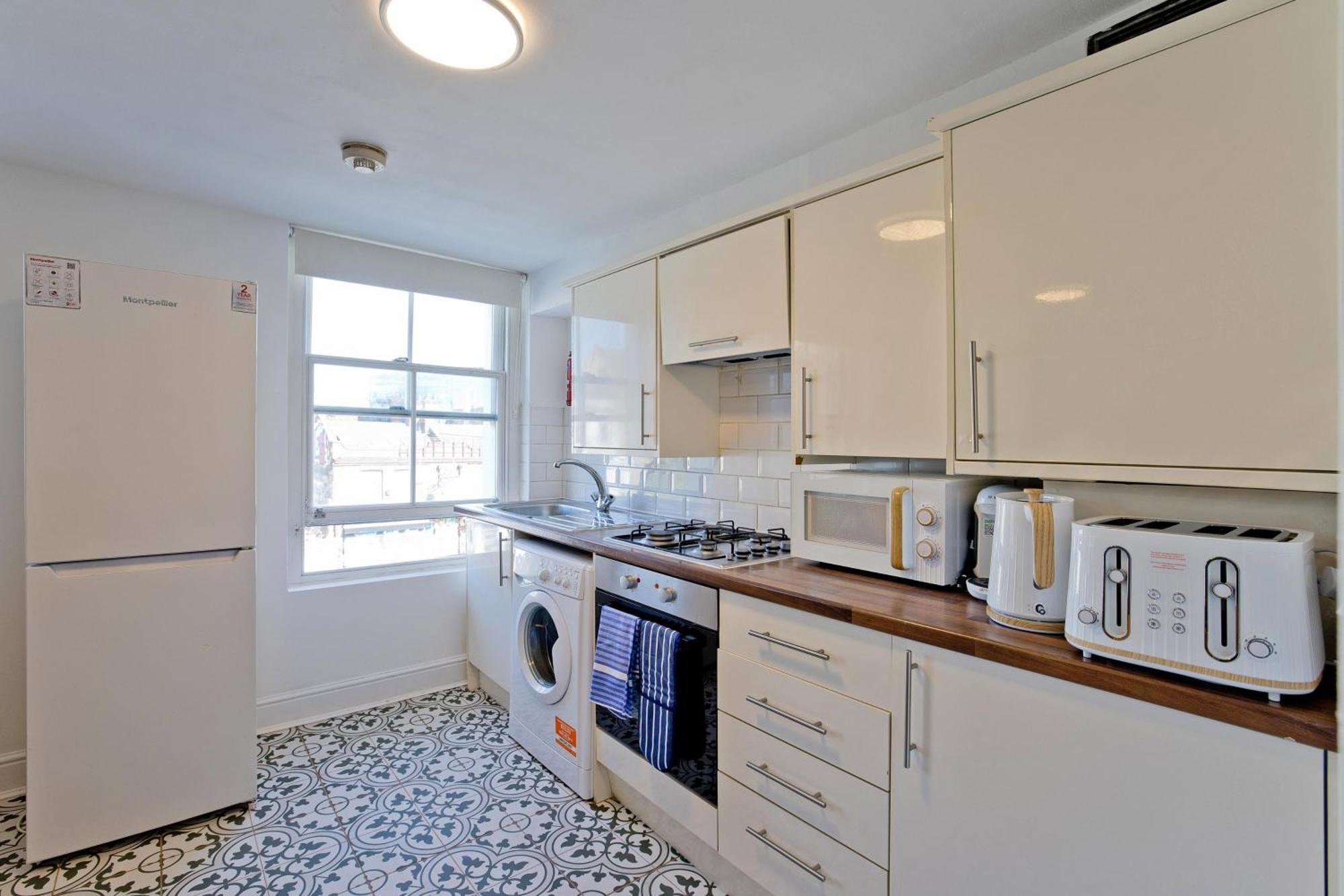 Imperial Corner House-Whitechapel Apartment ลอนดอน ภายนอก รูปภาพ