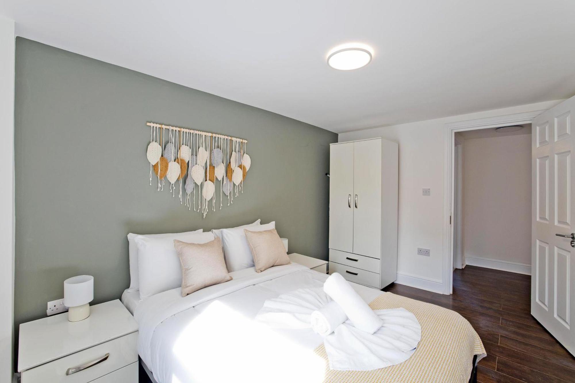 Imperial Corner House-Whitechapel Apartment ลอนดอน ภายนอก รูปภาพ